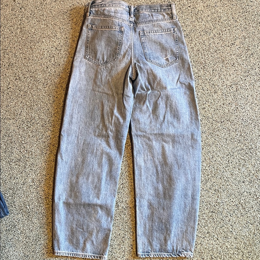Gap High Rise Barrel Jean - Picture 4 of 4